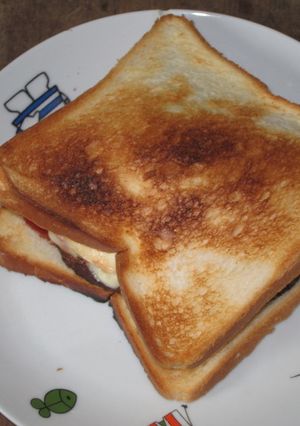 月見バーガーをでっち上げる-レシピのメイン写真