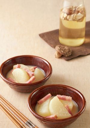 しいたけ軸水出汁で大根とベーコンの酒粕煮-レシピのメイン写真