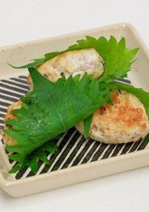 大葉巻き梅しょうがつくね-レシピのメイン写真