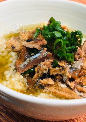 さんまの蒲焼き缶茶漬け-レシピのメイン写真