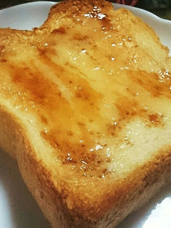 黒蜜MCTオイル✲トースト(*´˘`*)-レシピのメイン写真