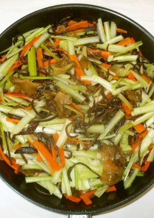 搾菜セロリきくらげ炒め物♪簡単低カロリー-レシピのメイン写真