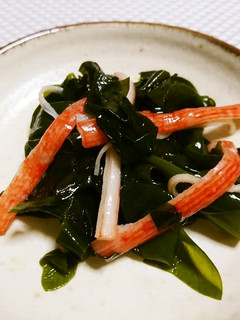 箸休めに♡簡単わかめとカニカマの酢の物-レシピのメイン写真