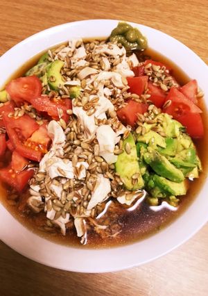腸まで届くとまとアボカドささみサラダ蕎麦-レシピのメイン写真