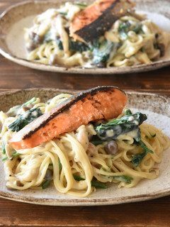 下味冷凍で簡単♪鮭の味噌クリームパスタ-レシピのメイン写真