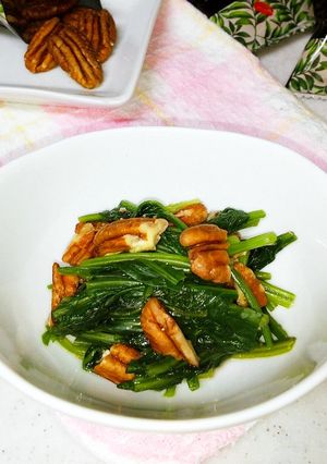 ほうれん草のピーカンナッツ和え2-レシピのメイン写真