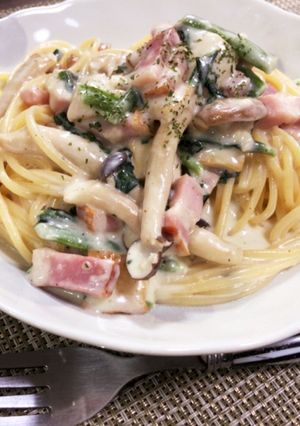 きのこベーコンほうれん草のクリームパスタ-レシピのメイン写真