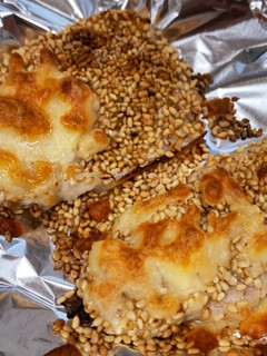 乗せて焼くだけ!あじのごまチーズ焼き*-レシピのメイン写真