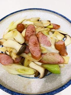 エリンギとウインナーのバター炒め-レシピのメイン写真