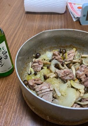 〆はうどん！砂肝とぶなしめじのアヒージョ-レシピのメイン写真