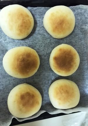 手ごねパン★バター・牛乳なしでもフワフワ-レシピのメイン写真