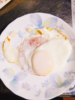 ハムエッグ-レシピのメイン写真