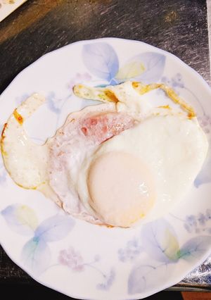 ハムエッグ-レシピのメイン写真