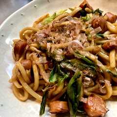รูปของ 男飯！包丁使わず焼うどん