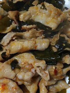 わかめと豚肉の豆板醤炒め-レシピのメイン写真