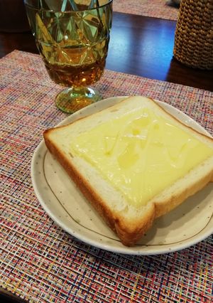 オリジナルチーズ食パン-レシピのメイン写真