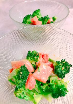 中トロとブロッコリー♪胡麻わさびドレ和え-レシピのメイン写真