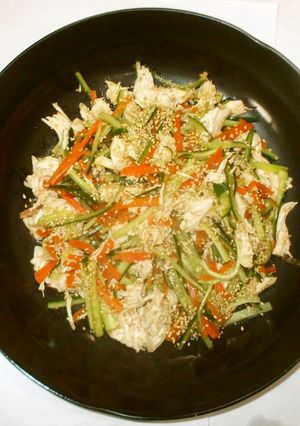 蒸し鶏中華タレ♪簡単鶏胸肉サラダアレンジ-レシピのメイン写真