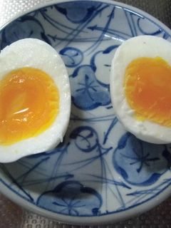 簡単確実な半熟卵の作り方(茹でずに蒸す)-レシピのメイン写真
