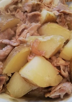 ワンパン✳豚肉とじゃがいもの鶏ガラ煮-レシピのメイン写真