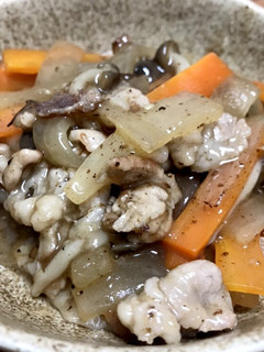豚コマと根菜の炒り煮-レシピのメイン写真