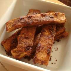 รูปของ レンジで作るパンみみスティック
