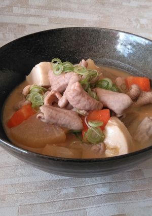 ラーメンスープでひと味アップ！モツ煮込み-レシピのメイン写真