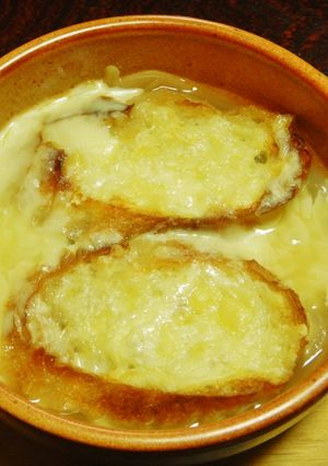 ポカポカかんたんオニオングラタンスープ！-レシピのメイン写真