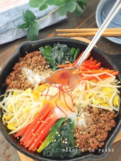 スキレットでビビンバ【肉そぼろアレンジ】-レシピのメイン写真