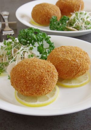 ツナとクリームチーズのポテトコロッケ-レシピのメイン写真