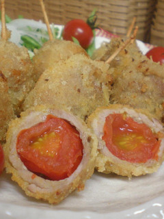 ♪コロコロ☆肉巻きトマチーズ☆フライ-レシピのメイン写真