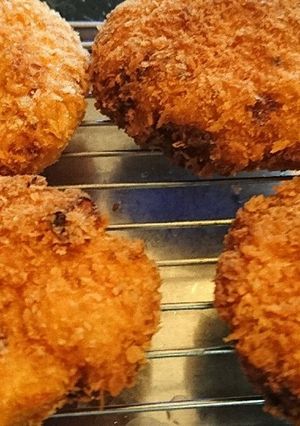 余ったポテトサラダでコロッケ♪-レシピのメイン写真