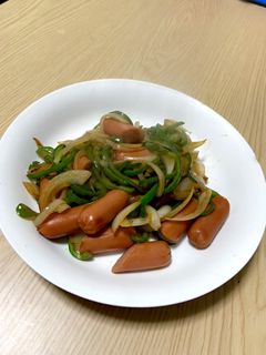ウインナーとピーマンの炒め物-レシピのメイン写真