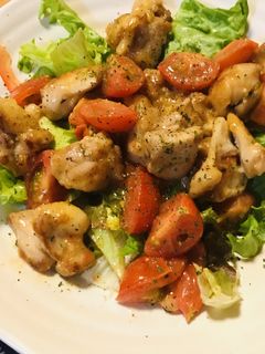 鶏もも肉とプチトマトのレモン炒め-レシピのメイン写真