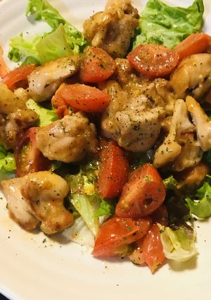 鶏もも肉とプチトマトのレモン炒め-レシピのメイン写真