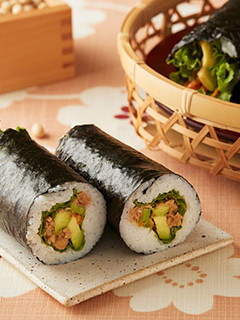 大豆甘辛そぼろとたっぷり野菜の恵方巻き-レシピのメイン写真