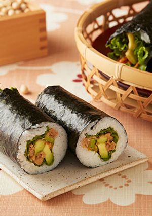 大豆甘辛そぼろとたっぷり野菜の恵方巻き-レシピのメイン写真