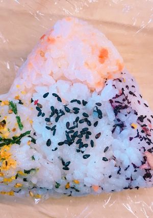 4色おにぎり ズボラ編-レシピのメイン写真