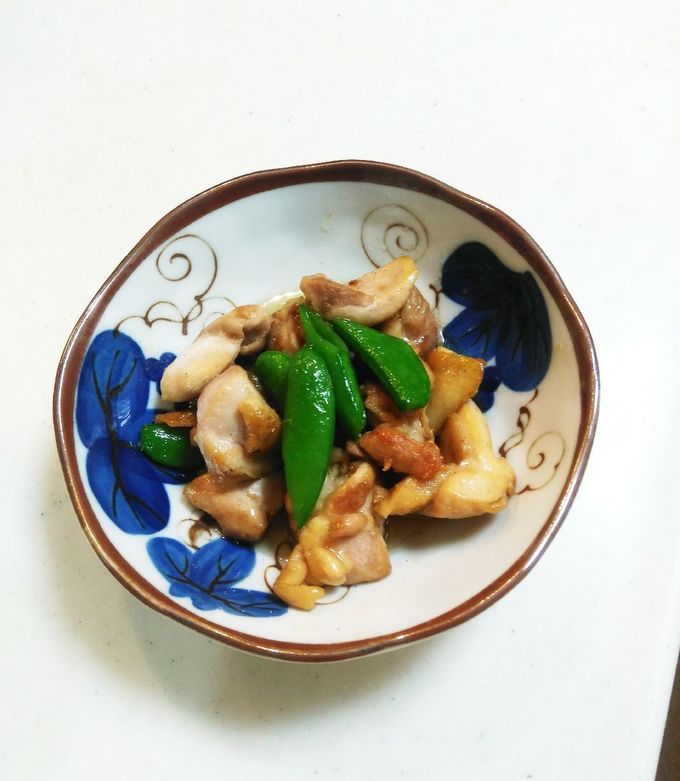鶏肉とスナップエンドウの塩炒め-レシピのメイン写真