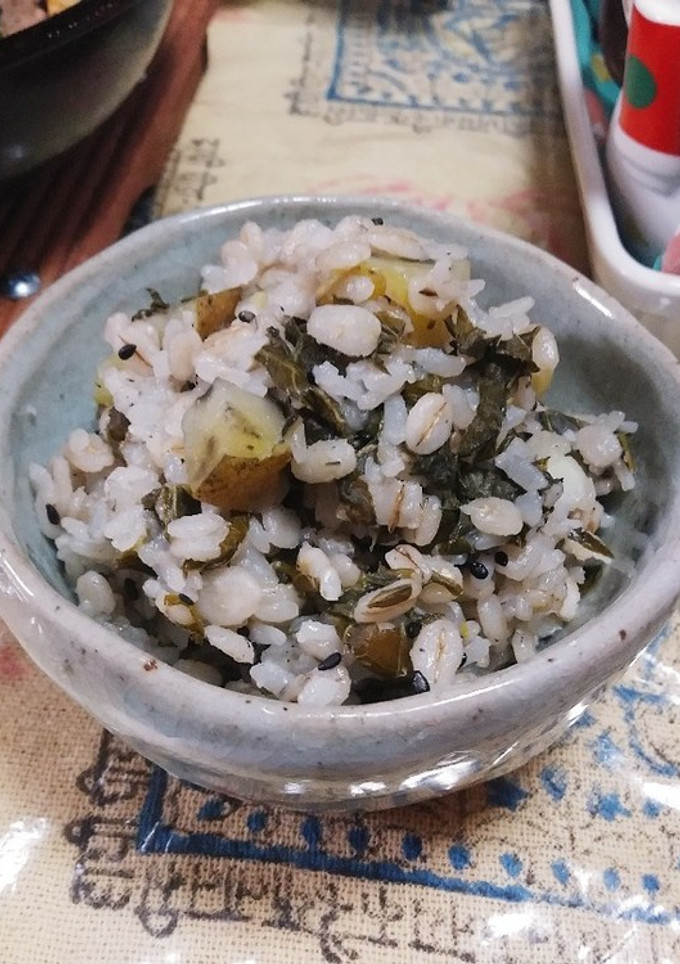 じゃがいもとかぶ菜の炊き込みご飯(簡単)-レシピのメイン写真
