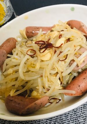 萌やしとウィンナーのペペロンチーノ炒め-レシピのメイン写真
