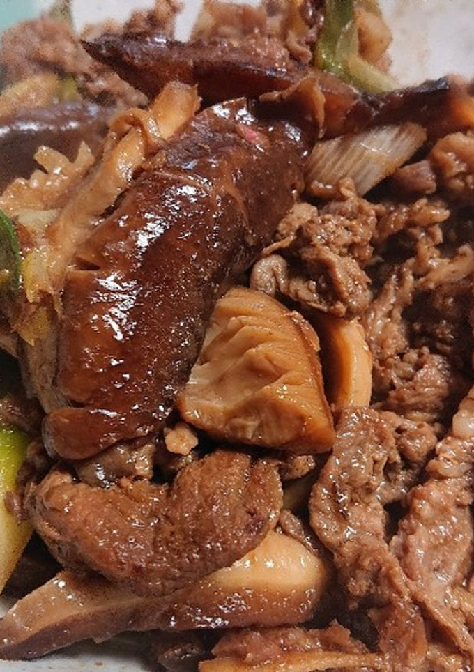 椎茸大量消費♪肉炒め(笑)-レシピのメイン写真