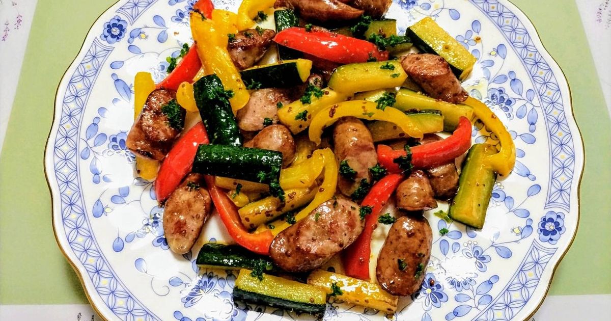 居酒屋!ズッキーニソーセージパプリカ炒め by きりん家の食卓