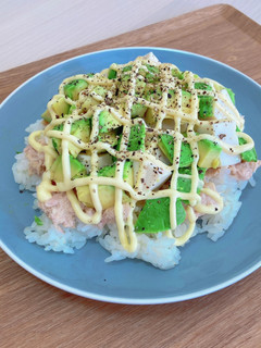 アボカドとツナと豆腐の低糖質丼-レシピのメイン写真