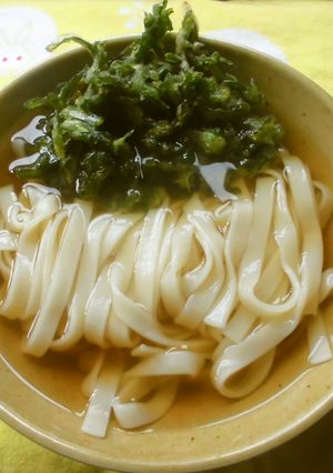 もうすぐ春ですね♫春菊天ぷら・きしめん-レシピのメイン写真