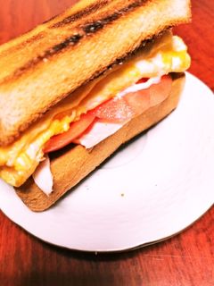 ハムと野菜のサンドウィッチ-レシピのメイン写真