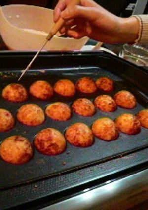 まん丸たこ焼き★外カリ中トロ♪焼き方も！-レシピのメイン写真