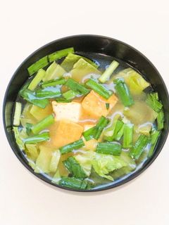 キャベツと厚揚げのみそ汁-レシピのメイン写真