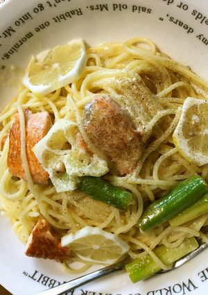 アスパラとサーモンのレモンパスタ-レシピのメイン写真