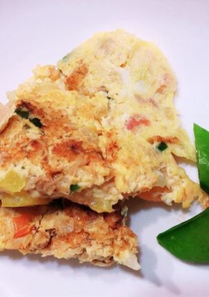 朝食に簡単！野菜とツナのチーズオムレツ-レシピのメイン写真